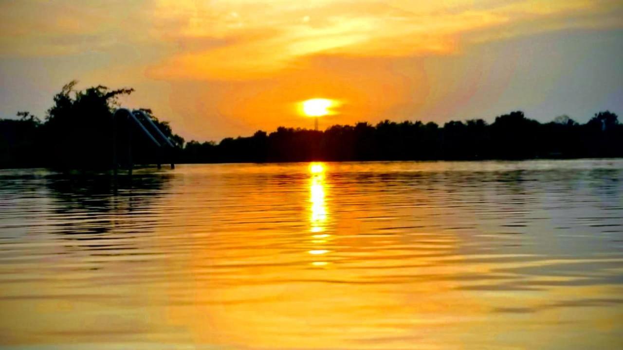 Rho Sigiriya Lake Edge Retreat Kibissa Zewnętrze zdjęcie